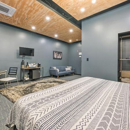 Indigo Pass Boutique Hotel Мидълтаун Екстериор снимка
