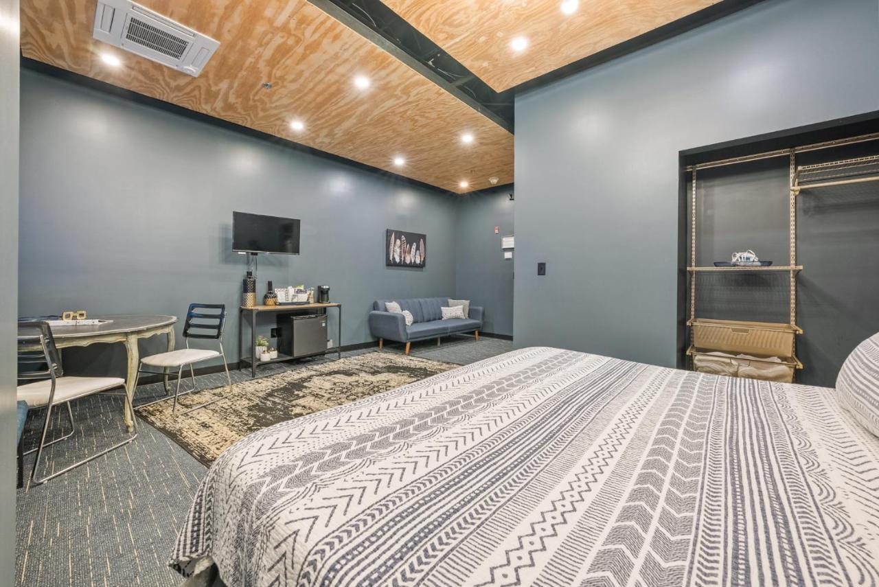 Indigo Pass Boutique Hotel Мидълтаун Екстериор снимка